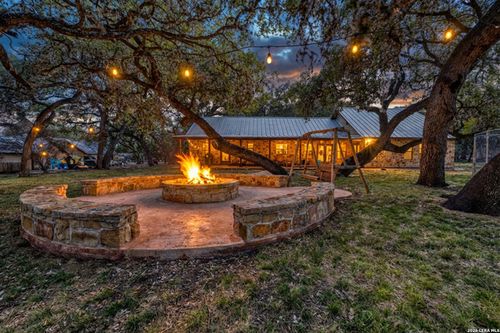 206 S River Place Rd, Rio Frio, TX, 78879-7910 | Card Image