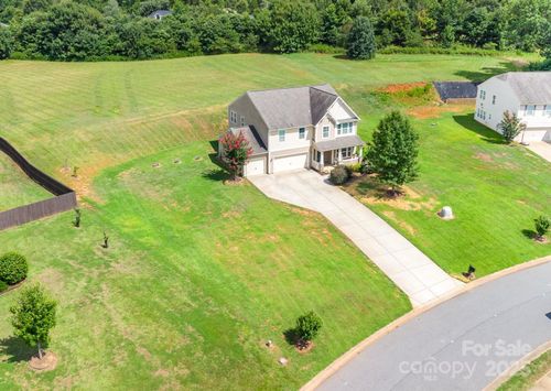10904 Flintshire Rd, Mint Hill, NC, 28227-9792 | Card Image