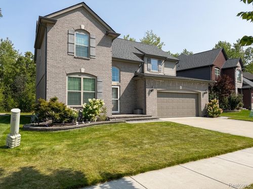 3530 Town Haven Drive, Troy, MI, 48083 | Card Image