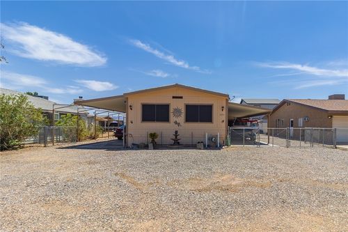 8290 S Smoketree Ln, Mohave Valley, AZ, 86440-9285 | Card Image