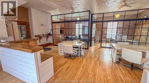 66 4th St, Chatham, ON, N7M2G2 | Card Image