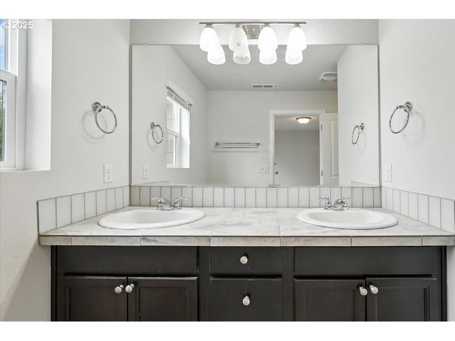 Primary Bedroom-Attached Bathroom | Image 11