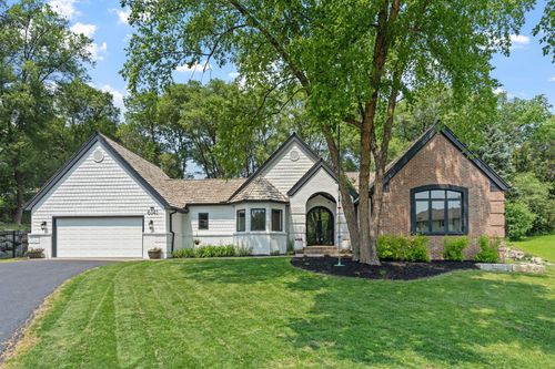 6141 Sherman Cir, Edina, MN, 55436-1953 | Card Image