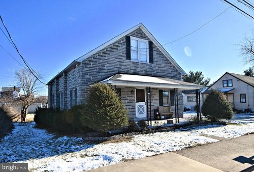 524 Chestnut St, BALLY, PA, 19503-9615 | Card Image