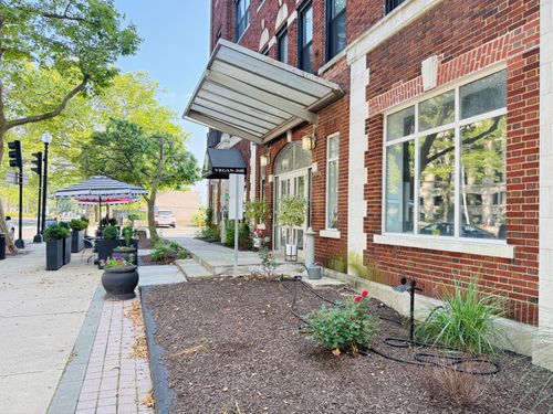 unit-2h-881 Lafayette Blvd, Bridgeport, CT, 06604-4723 | Card Image