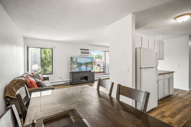 Very Bright Third Story Condo | Image 10
