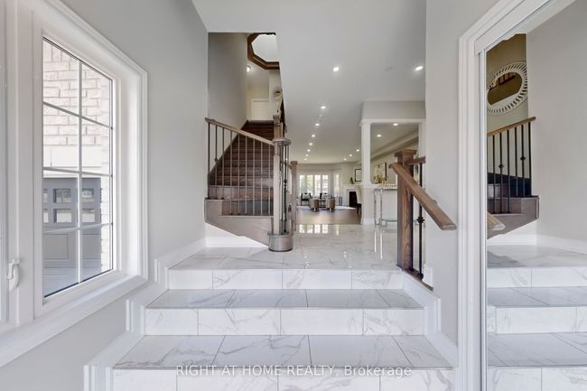 19 Creedon Cres, House other with 5 bedrooms, 4 bathrooms and 2 parking in Ajax ON | Image 4