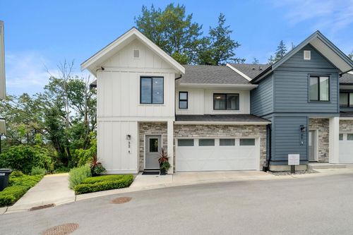 32-1871 165a St, Surrey, BC, V3Z9N3 | Card Image