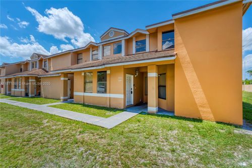 2283-2283 Sw 80th Ter, Miramar, FL, 33025-2289 | Card Image