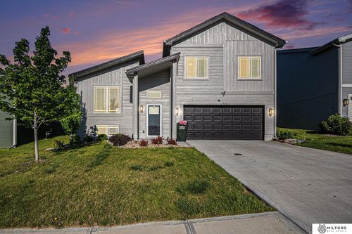 7914 N 113th Ave, Omaha, NE, 68142-1133 | Card Image