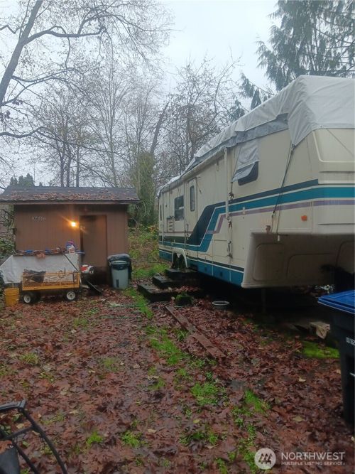 365 Se Arcadia Rd, Shelton, WA, 98584-9366 | Card Image