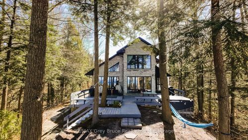 128 Thornridge Rd, Annan, ON, N0H1B0 | Card Image