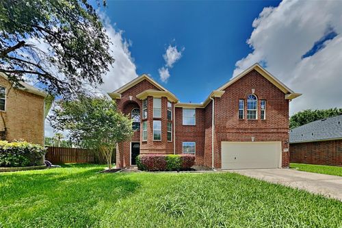5122 Chase Park Gate St, Bacliff, TX, 77518-2384 | Card Image