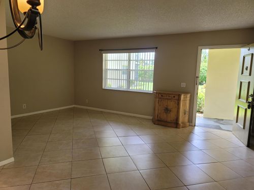210 Normandy Ln, Delray Beach, FL, 33484 | Card Image