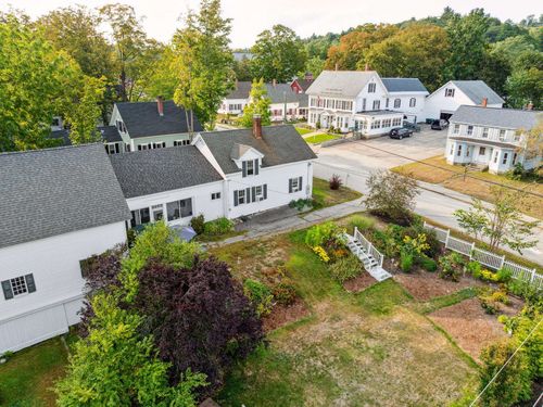 35 Maple St, Wilton, NH, 03086-5505 | Card Image