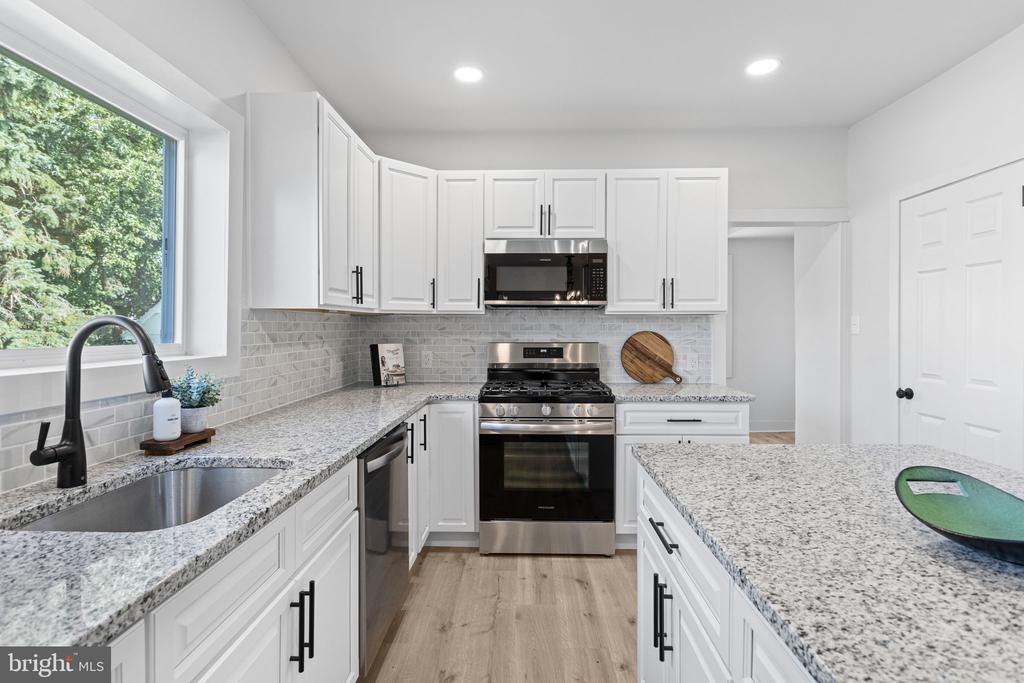 Garfield Ave, Lansdale, PA 19446