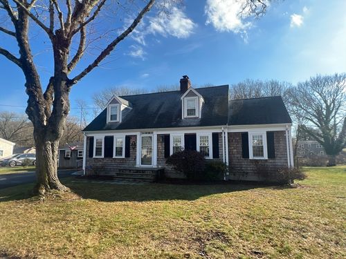 44 Arrowhead Ln, Dartmouth, MA, 02748-2004 | Card Image