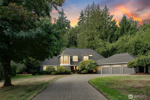 14359 172nd Ave Ne, Redmond, WA, 98052-1222 | Card Image