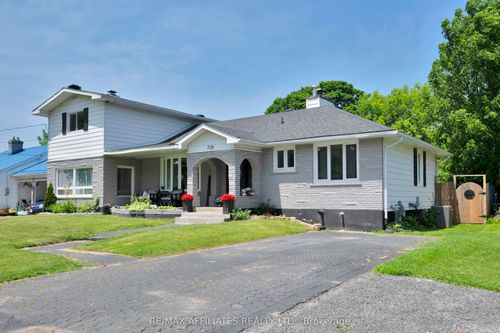 728 James St W, Prescott, ON, K0E1T0 | Card Image