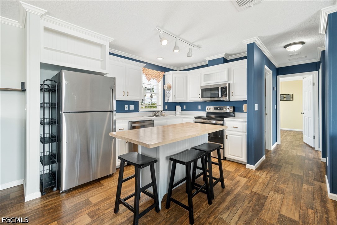 Residential in St James City 5
