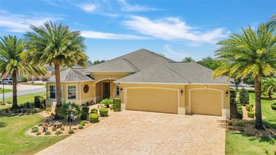 1756 Wading Heron Way, House other with 3 bedrooms, 2 bathrooms and null parking in The Villages FL | Image 3