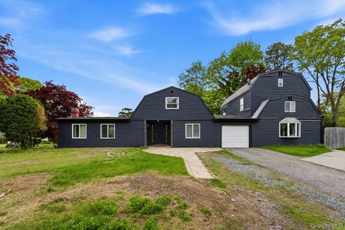 120 Morris Ave, Farmingville, NY, 11738-2281 | Card Image