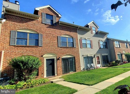 95 Oneill Ct, Lawrence, NJ, 08648-2651 | Card Image