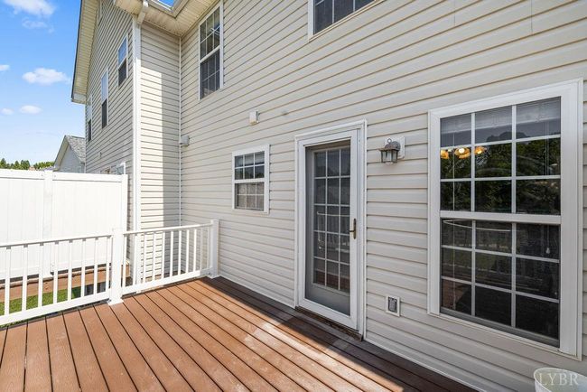 1036 Middle View Dr, Townhouse with 3 bedrooms, 3 bathrooms and null parking in Forest VA | Image 33