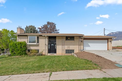 224 E 5200 S, Washington Terrace, UT, 84405-6625 | Card Image