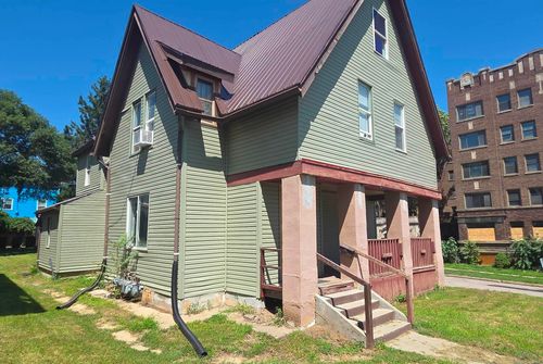 1821 Grandview, Sioux City, IA, 51104 | Card Image