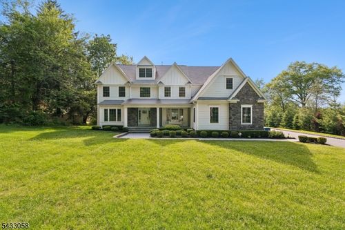 27 Wardle Ave, Berkeley Heights, NJ, 07922-2040 | Card Image