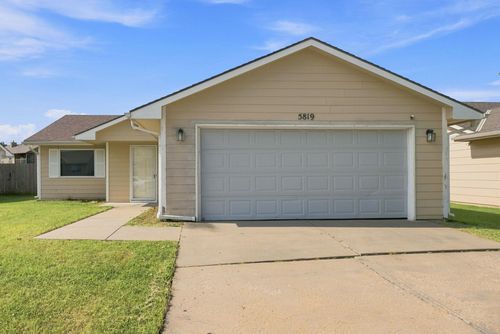 5819 E Pembrook, Wichita, KS, 67220 | Card Image
