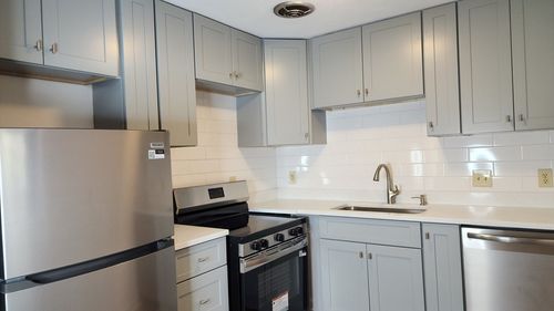 g7-1323 Worcester Rd, Framingham, MA, 01701-8953 | Card Image