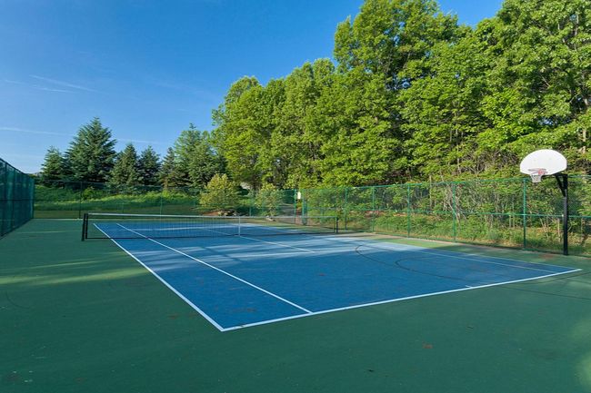 Tennis Court | Image 11
