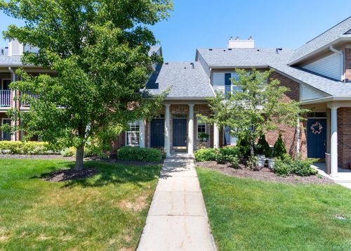 100-3570 Oakmonte Boulevard, Oakland Charter Township, MI, 48306 | Card Image