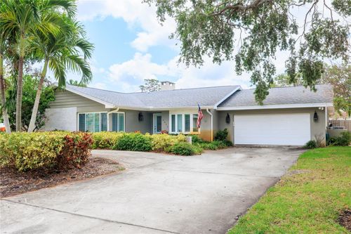 5871 Oakhurst Dr, Seminole, FL, 33772-7023 | Card Image