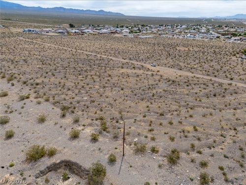 580 E Lock Way, Pahrump, NV, 89060 | Card Image