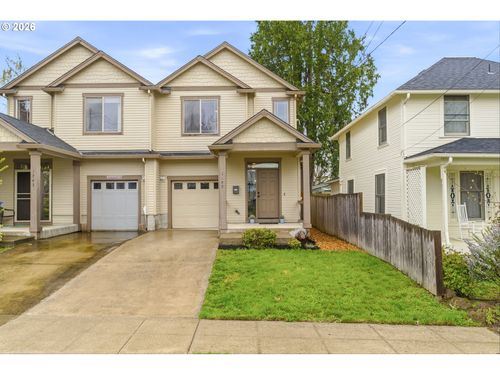 1749 Se Marion St, Portland, OR, 97202-7349 | Card Image