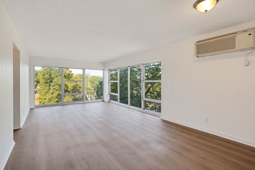 apt-601-232 S Highland St, Memphis, TN, 38111-4533 | Card Image