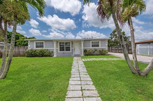 610 Snowden Dr, Lake Worth Beach, FL, 33461-5732 | Card Image