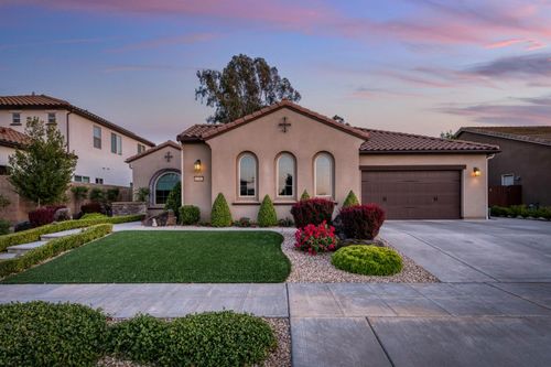 3096 Kenosha Avenue, Clovis, CA, 93619 | Card Image