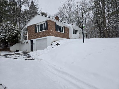 238 Middle Street, Farmington, ME, 04938 | Card Image