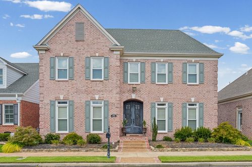 8010 Willow Brook Rd, Germantown, TN, 38138-2318 | Card Image