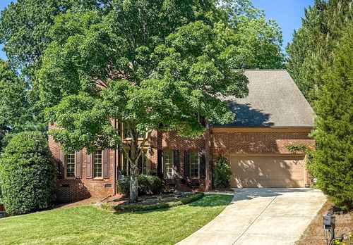 5309 Shasta Hill Ct, Charlotte, NC, 28211-8002 | Card Image
