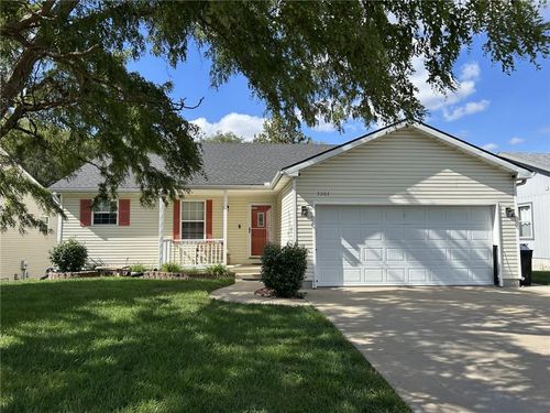 5003 University Ave, Saint Joseph, MO, 64503-2055 | Card Image