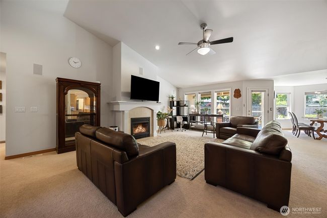 1817 Newhaven Loop, House other with 3 bedrooms, 3 bathrooms and 2 parking in Richland WA | Image 9