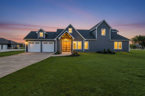 1561 Dixie Estates Way, Whitesboro, TX, 76273-2022 | Card Image