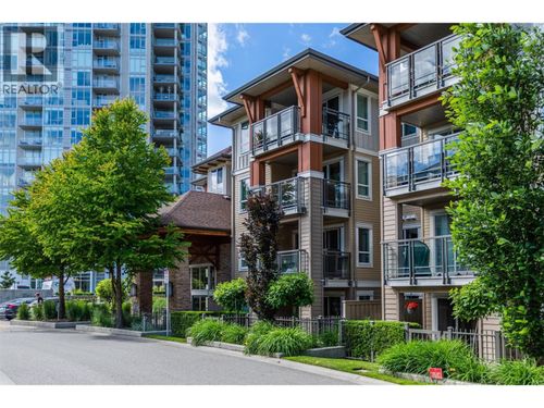 431-1099 Sunset Dr, Kelowna, BC, V1Y9Z2 | Card Image