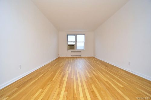 apt-4h-19 Abeel St, Yonkers, NY, 10705-3406 | Card Image