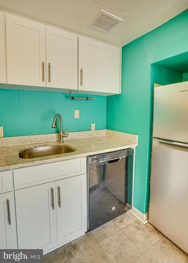 APT-405 - 11400 Washington Plz W, Condo with 0 bedrooms, 1 bathrooms and null parking in RESTON VA | Image 16